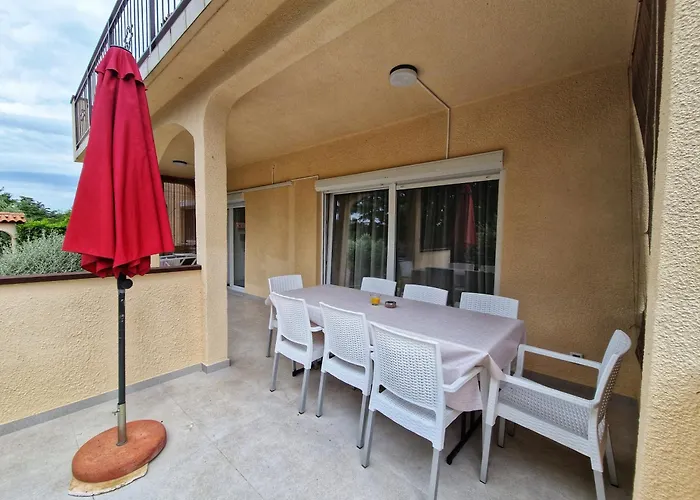 Paola Apartment