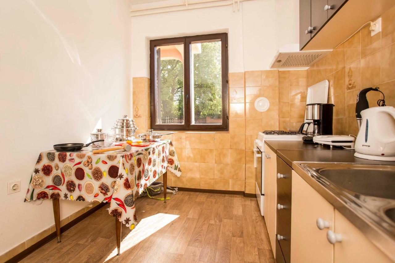 Paola Apartment *