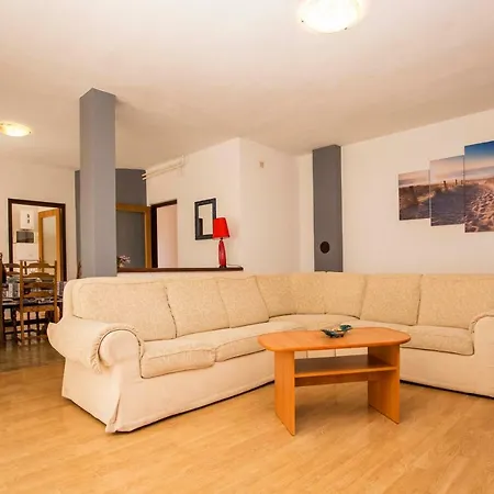 Paola Apartment Pula Exterior photo