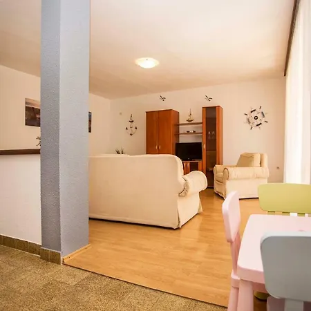 Paola Apartment Pula Exterior photo