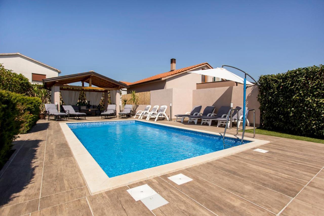 Paola Apartman Póla